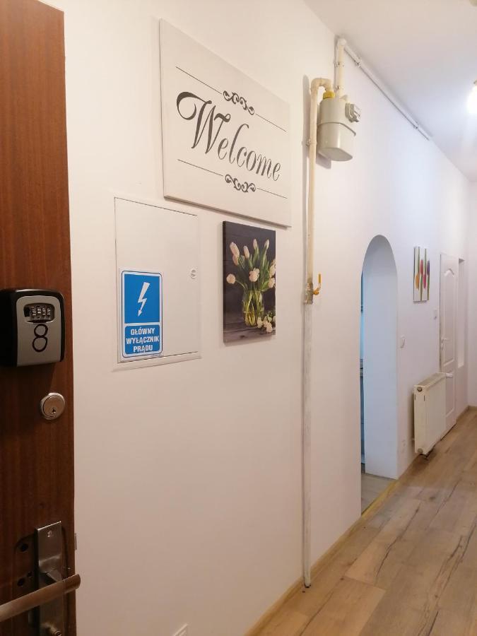 Hostel Tulip - Pokoj Jednoosobowy Nr 3 Ze Wspolna Lazienka I Kuchnia ชเตชชิน ภายนอก รูปภาพ