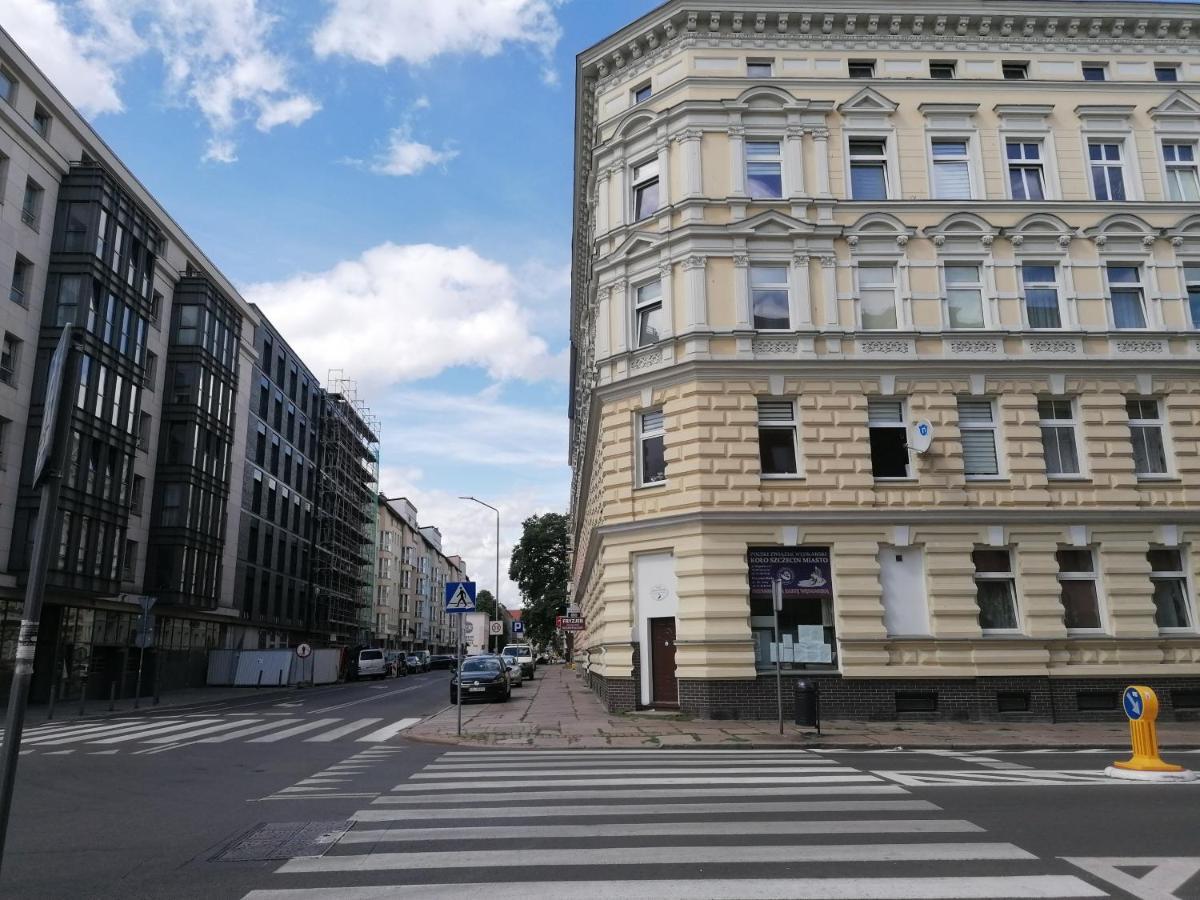 Hostel Tulip - Pokoj Jednoosobowy Nr 3 Ze Wspolna Lazienka I Kuchnia ชเตชชิน ภายนอก รูปภาพ