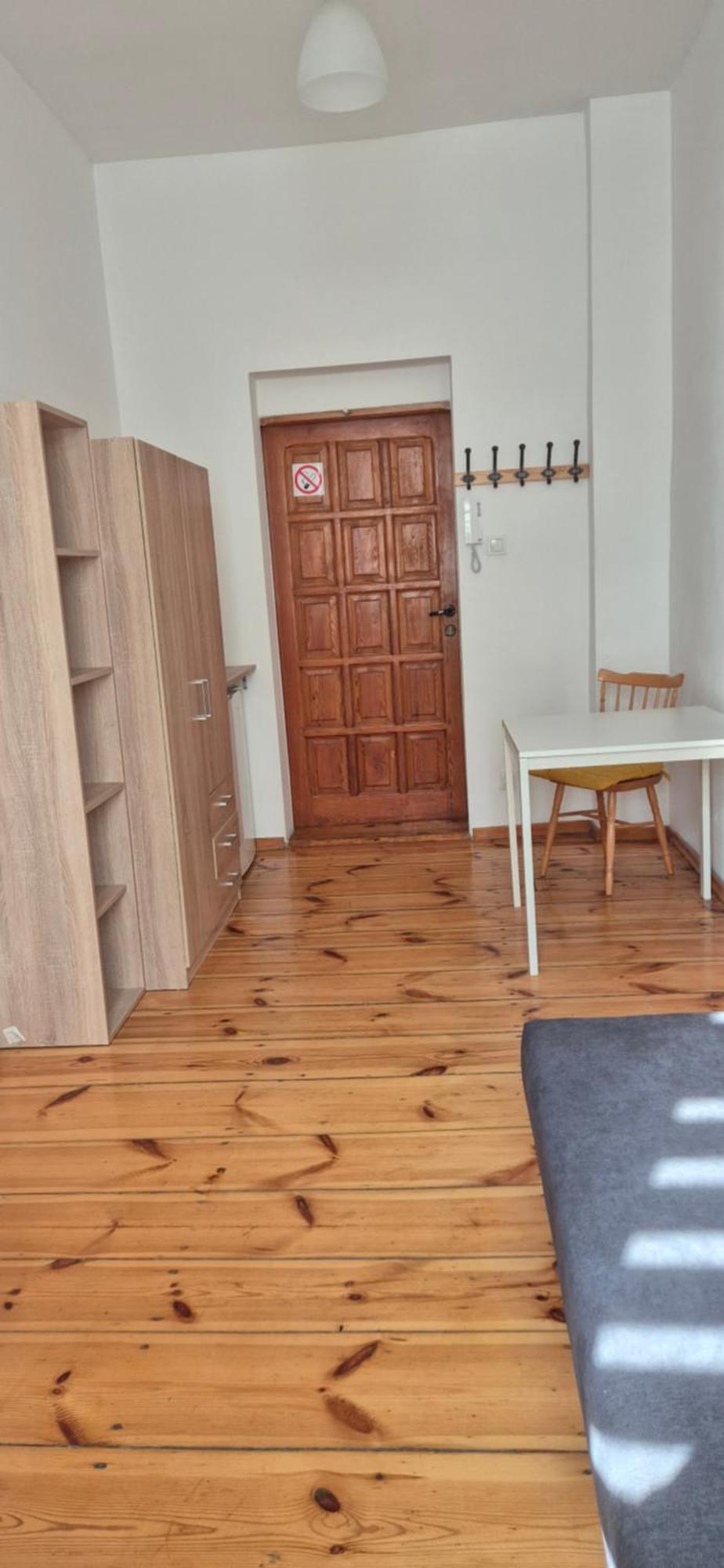 Hostel Tulip - Pokoj Jednoosobowy Nr 3 Ze Wspolna Lazienka I Kuchnia ชเตชชิน ภายนอก รูปภาพ