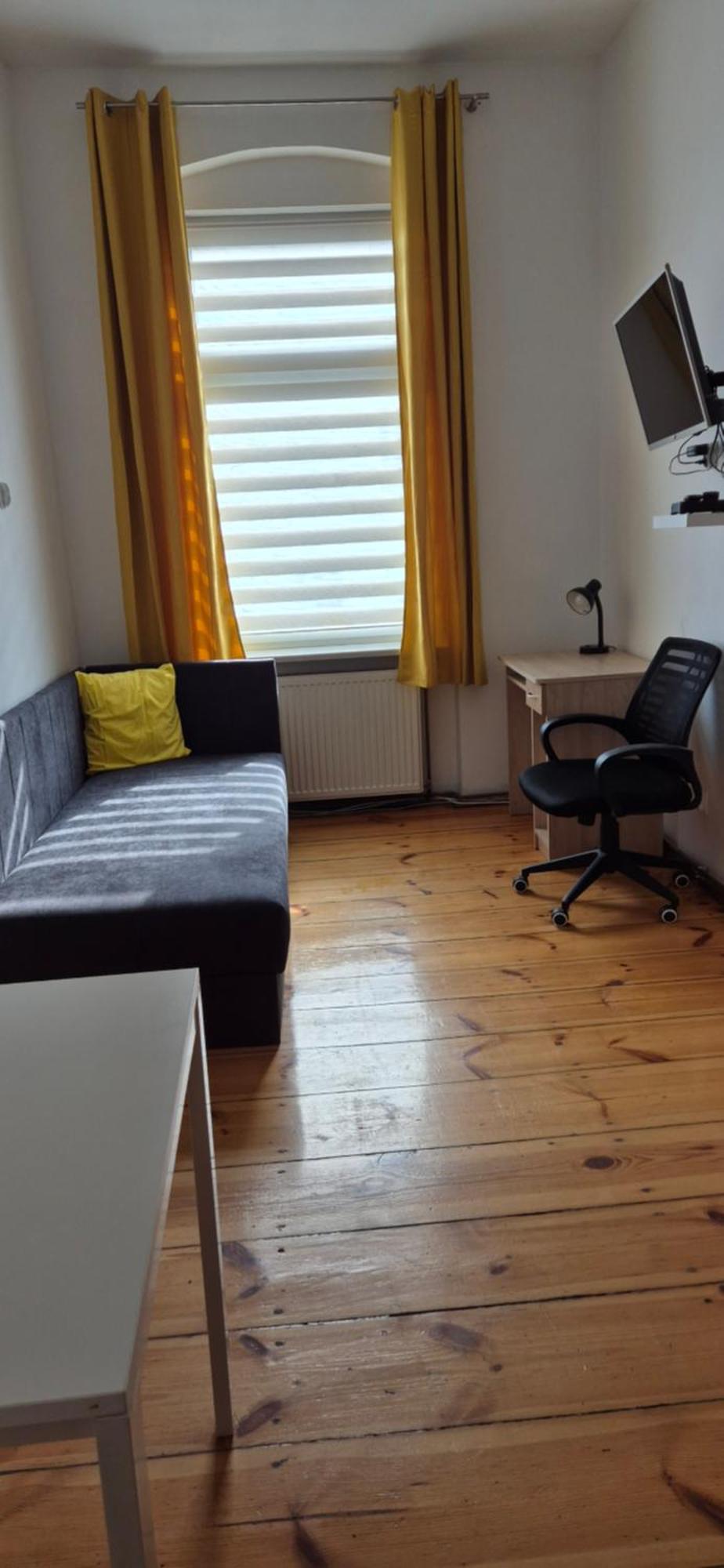 Hostel Tulip - Pokoj Jednoosobowy Nr 3 Ze Wspolna Lazienka I Kuchnia ชเตชชิน ภายนอก รูปภาพ